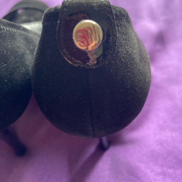 Stuart Weitzman Black Suede Peep Toe Platform Heels Size 7 - Picture 7 of 9